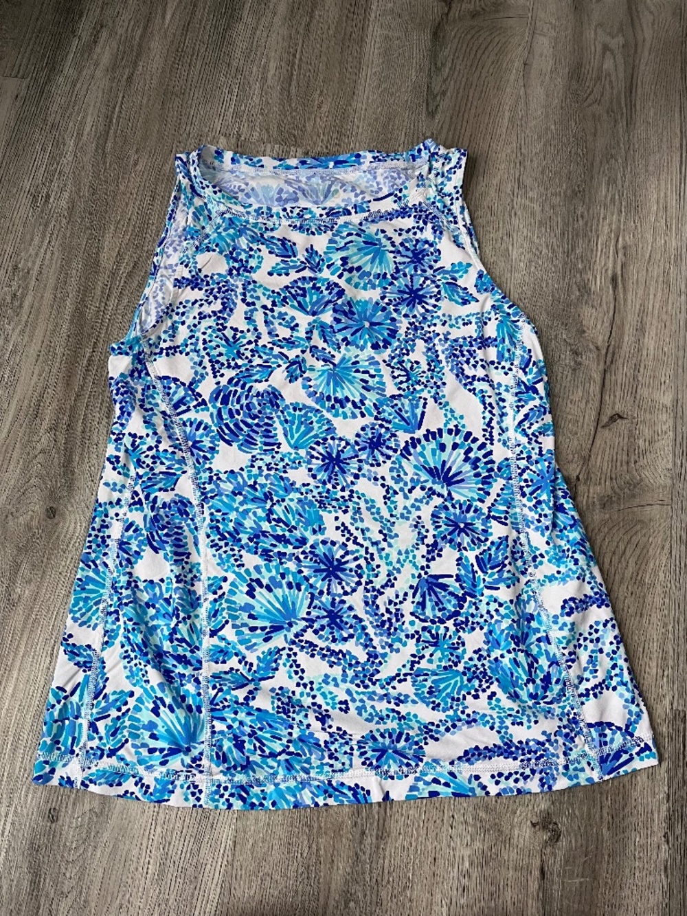 Lilly Pulitzer Luxletic UPF 50+ Essie Tank Sea Fan Blue - Size L large Meryl